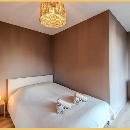 Daire Chez Matias I T3 I Ville-la-grand *