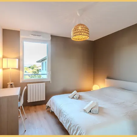 Chez Matias I T3 I Ville-la-grand Daire *